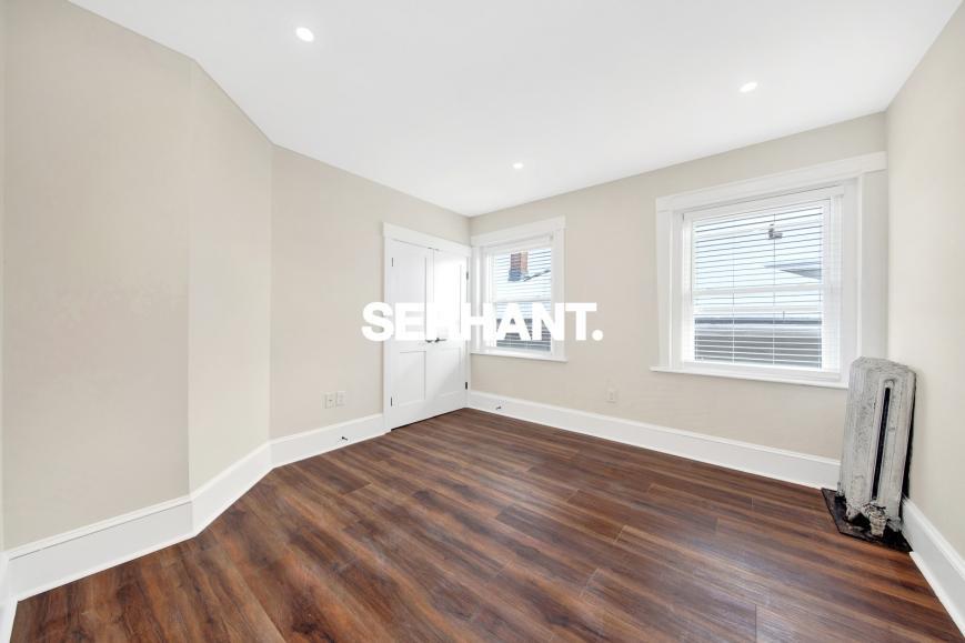 103 School St – photo 2