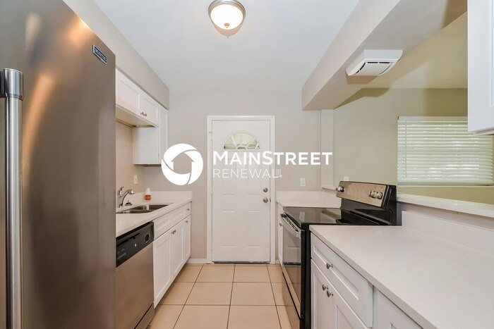 3211 21st Ave Dr W – photo 4