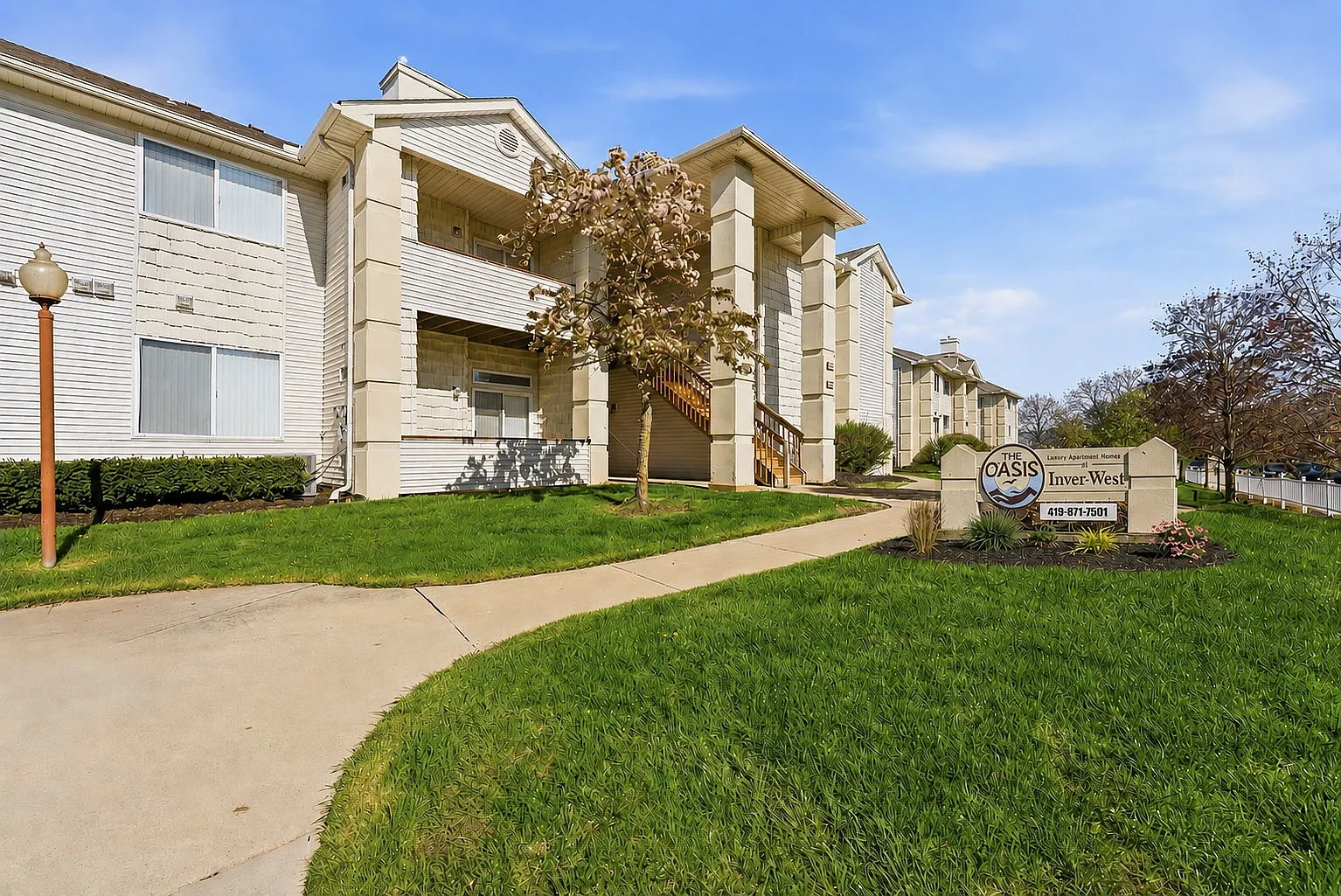 Oasis Apartments – photo 2