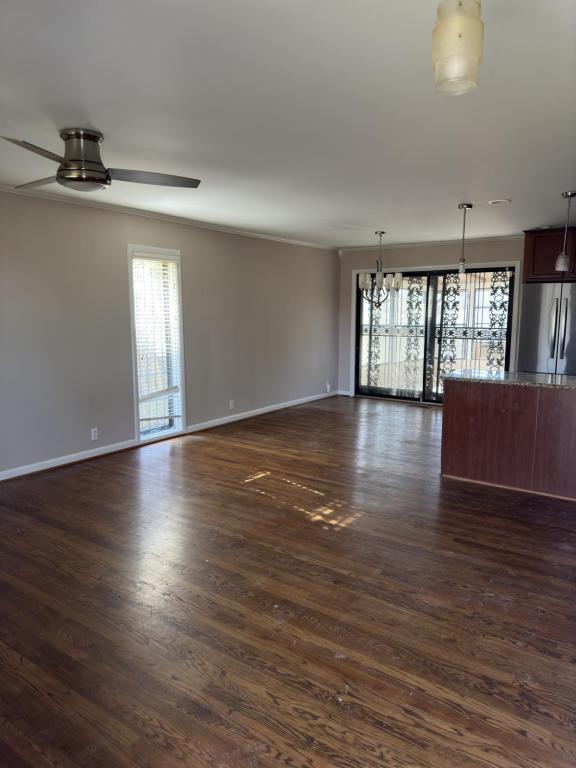 908 Goldwire St SW – photo 2