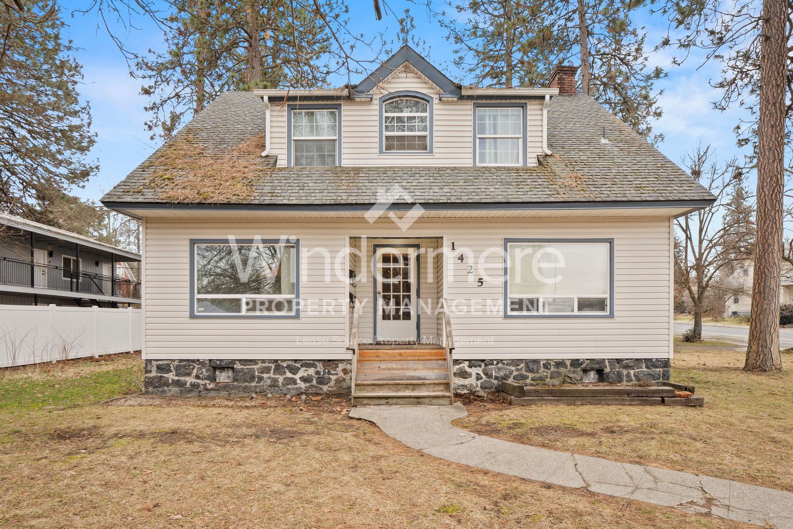 1425 W 8th Ave unit Unit 01 – photo 1