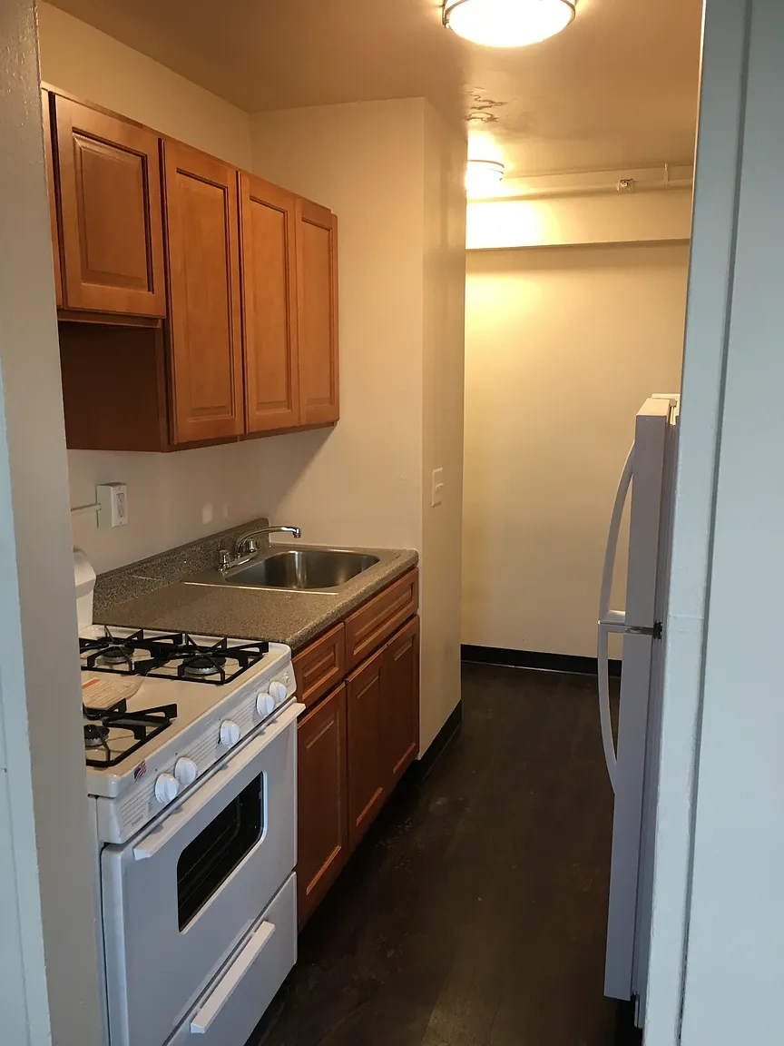 Garden Spires Apartments – photo 1