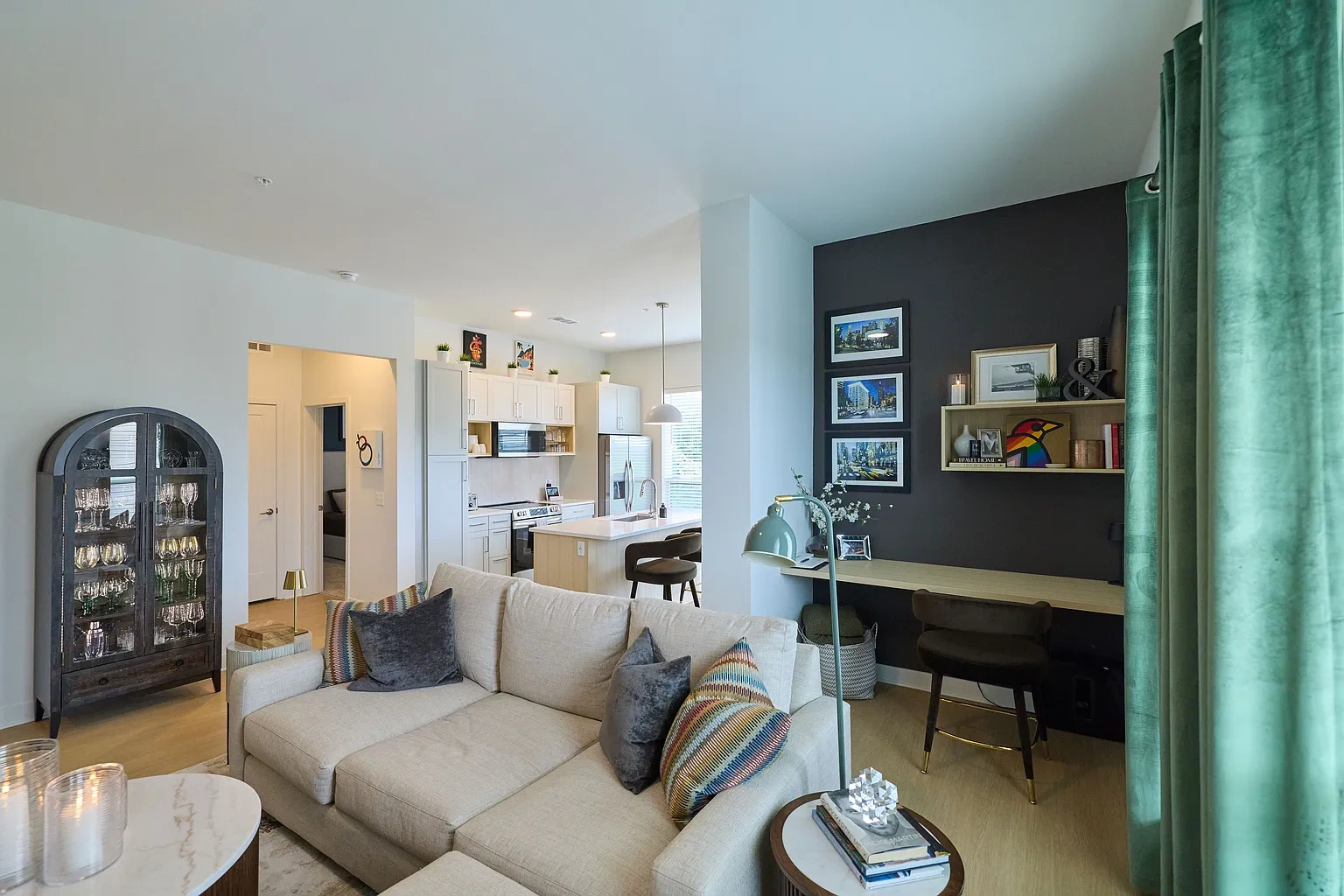The George Apartments – photo 3