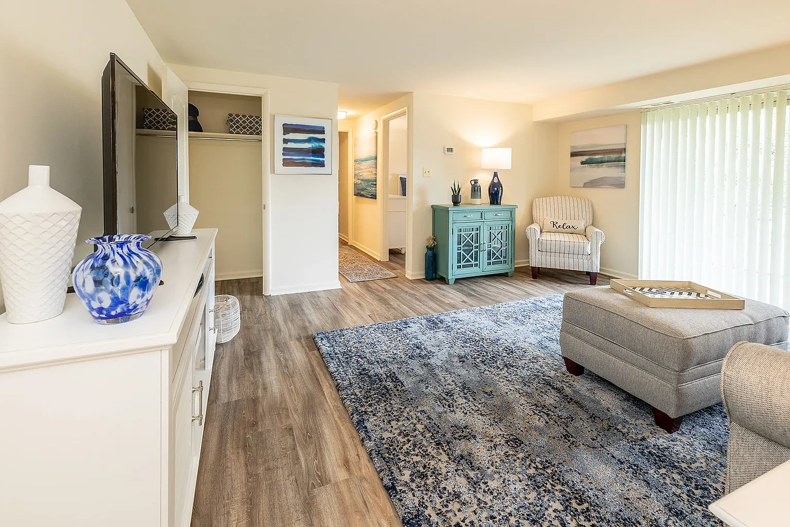 Windsor House Apartments – photo 4