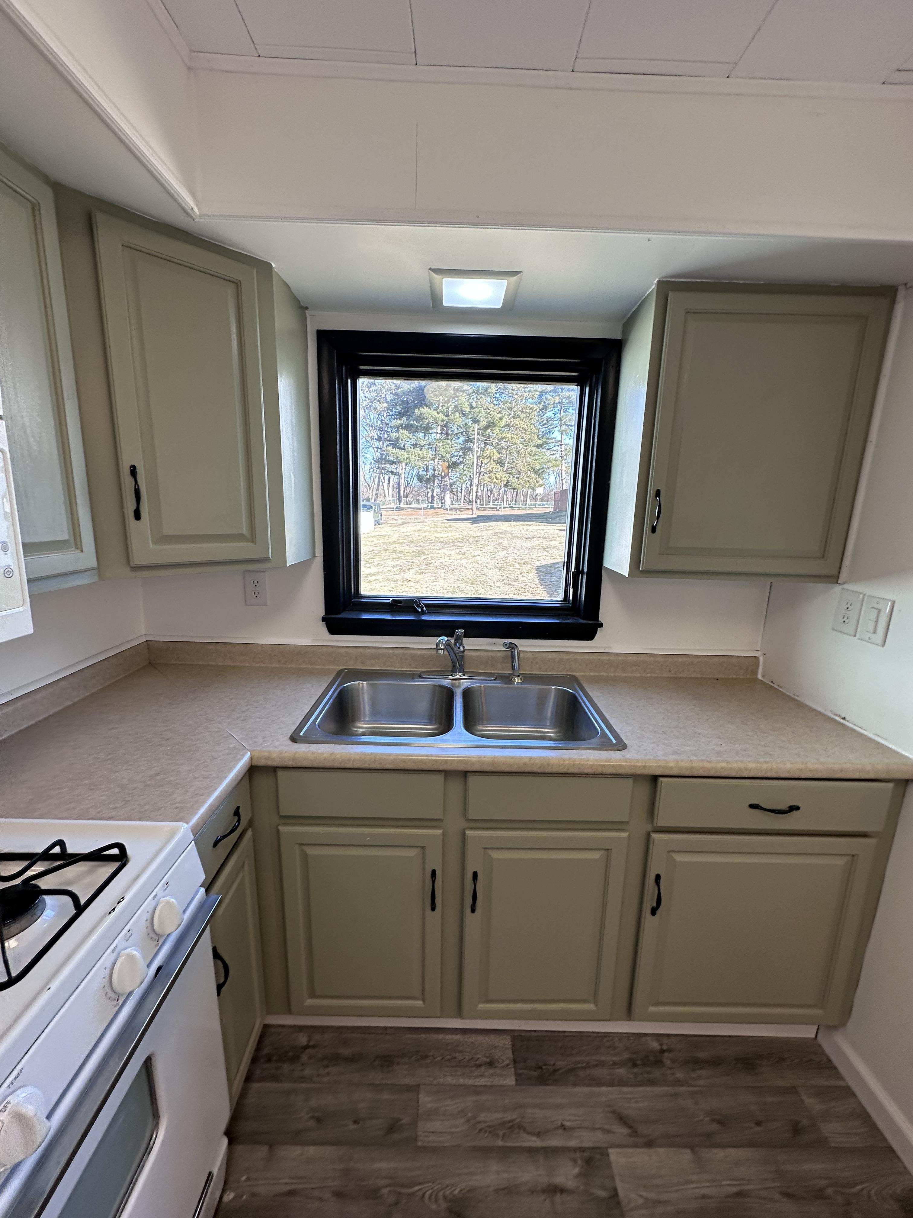 14 Wood St – photo 5