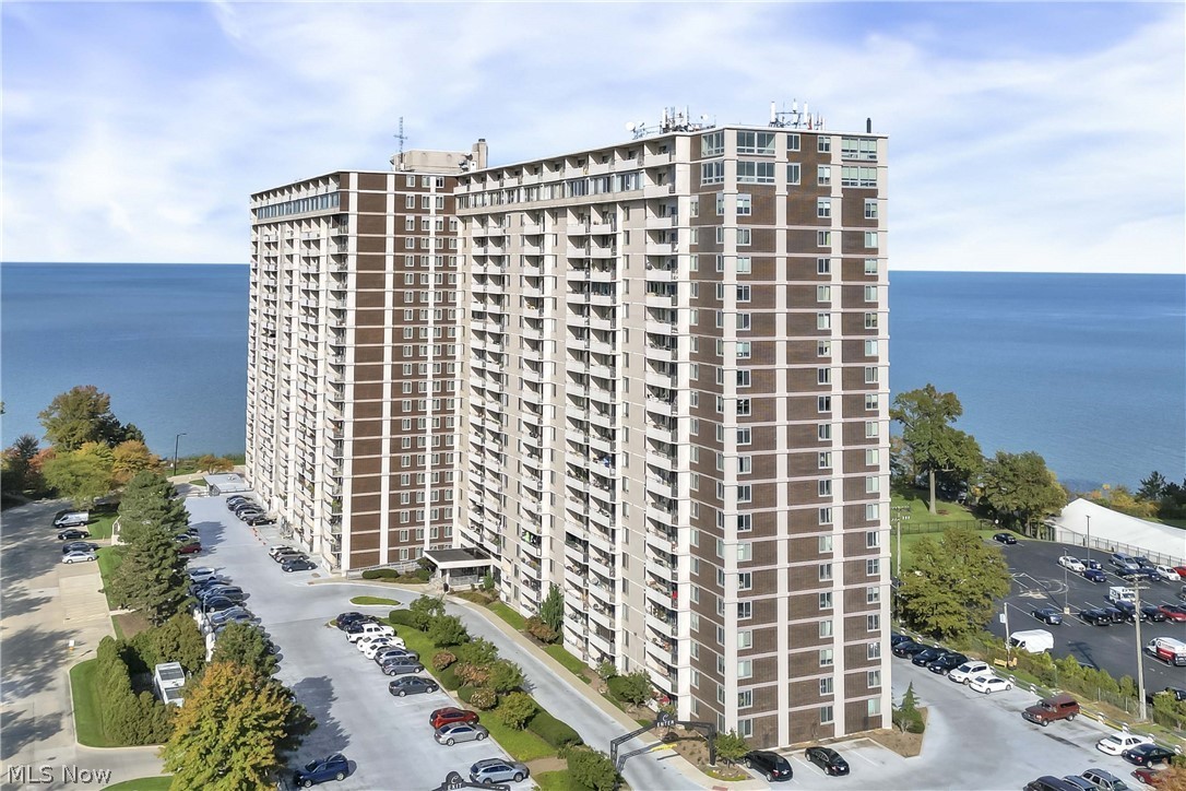 12900 Lake Ave unit 1902 – photo 2