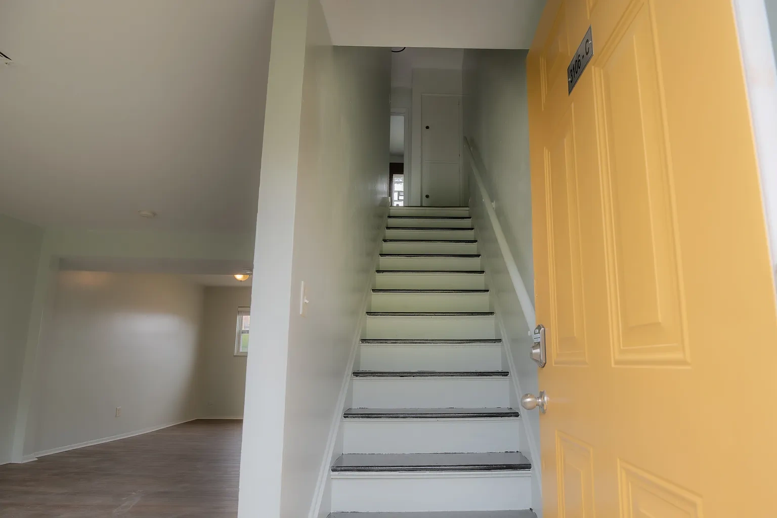 Crestwood Village Townhomes – photo 3