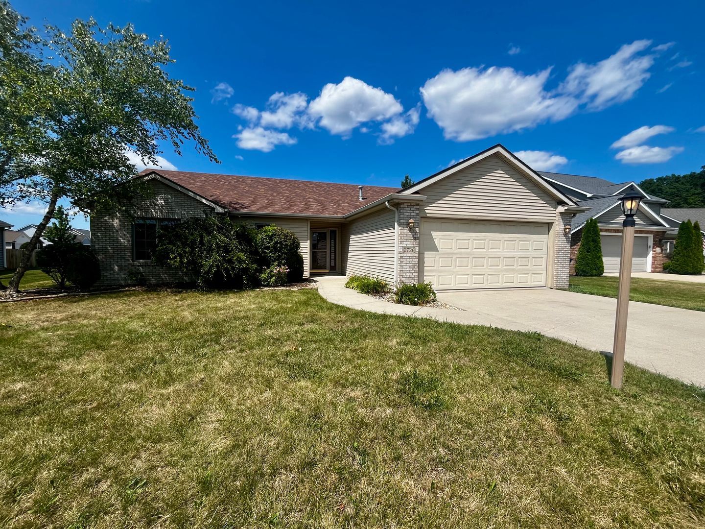 2726 Bearberry Ct – photo 2
