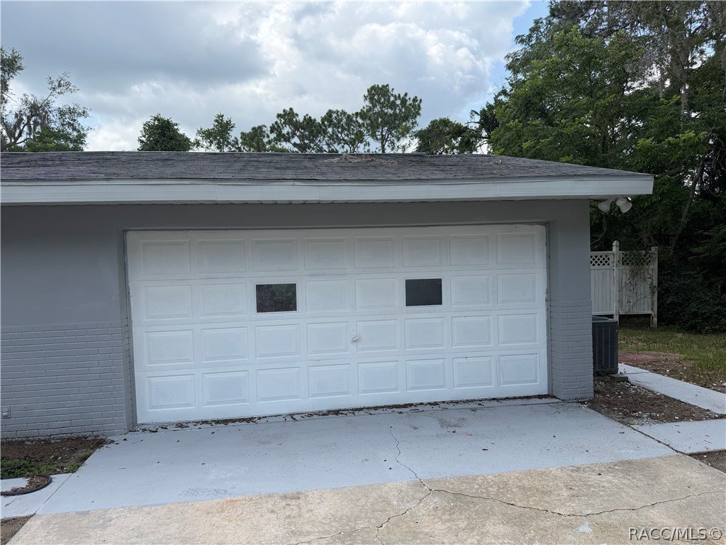 1405 Eden Dr – photo 2