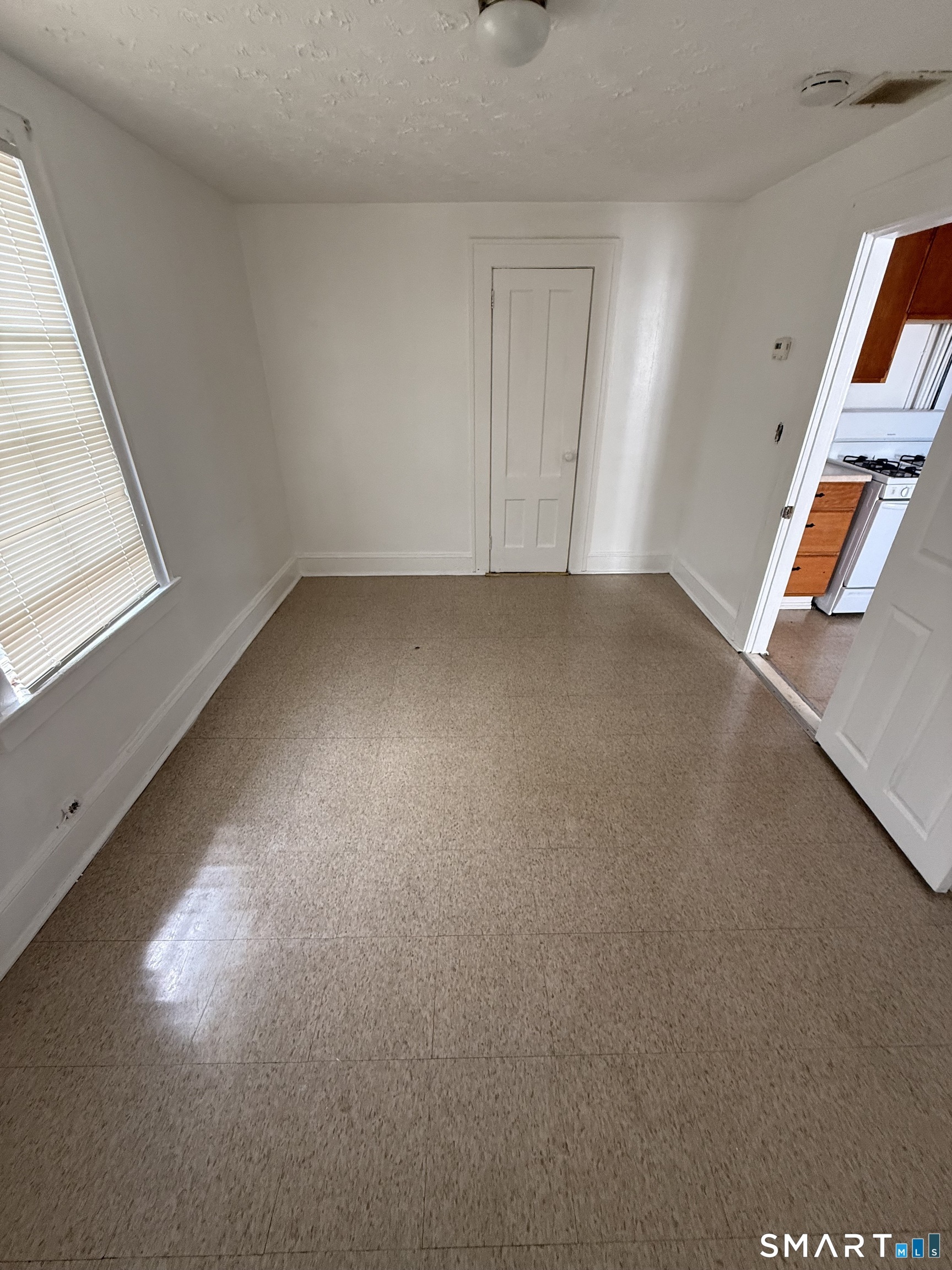 39 Grand St unit 4 – photo 5