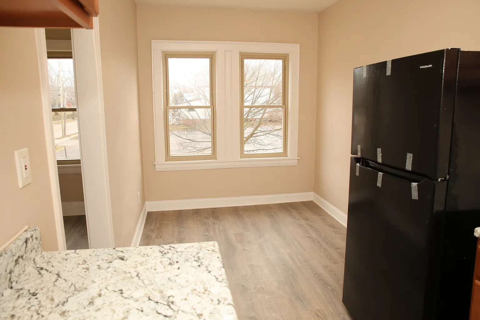 Noble Tudor Apartments – photo 3
