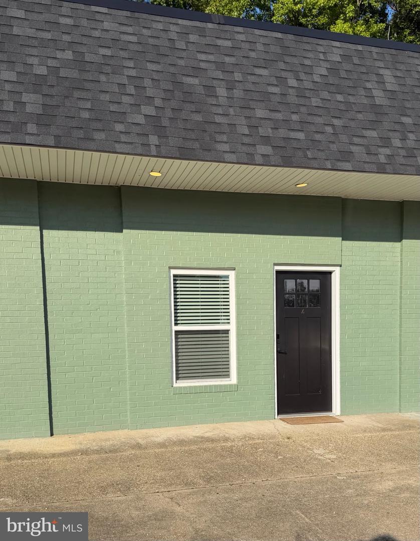 17476 Piney Point Rd unit 4 – photo 1