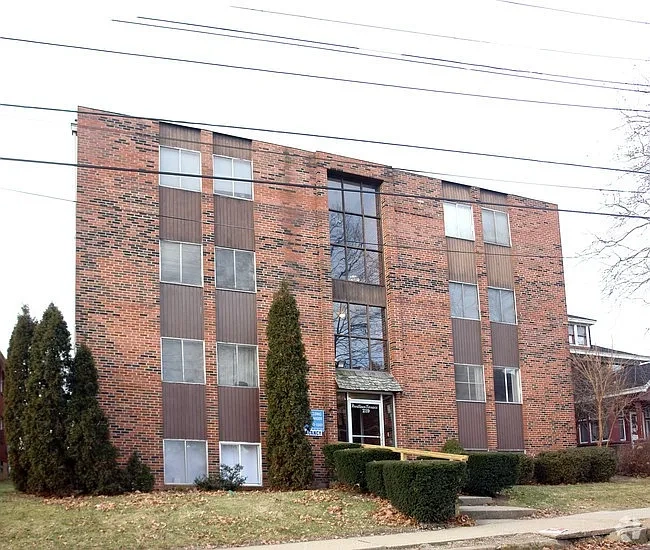 Woodlawn Terrace – photo 2