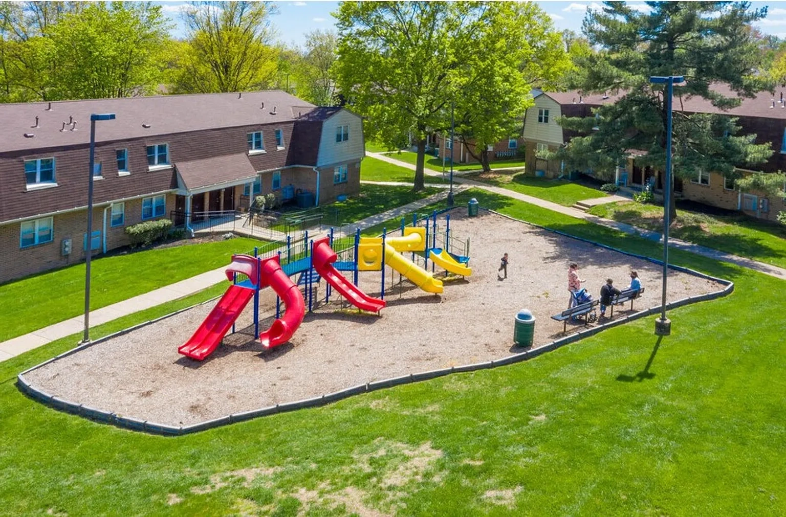 Foxwood Manor Apartments – photo 4