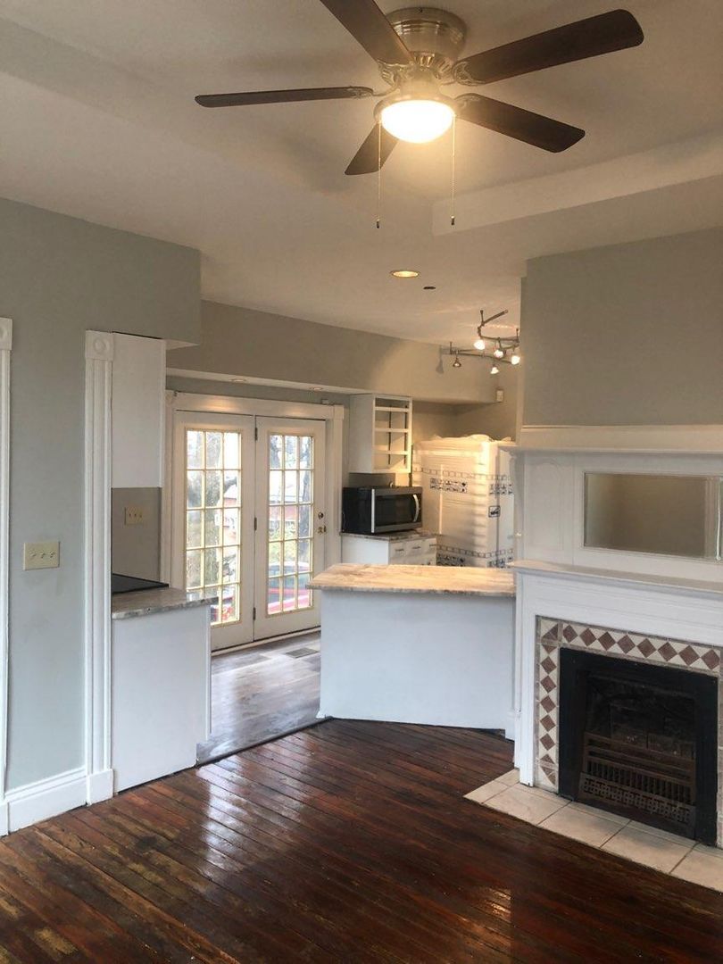 855 Ridgeway Ave – photo 2