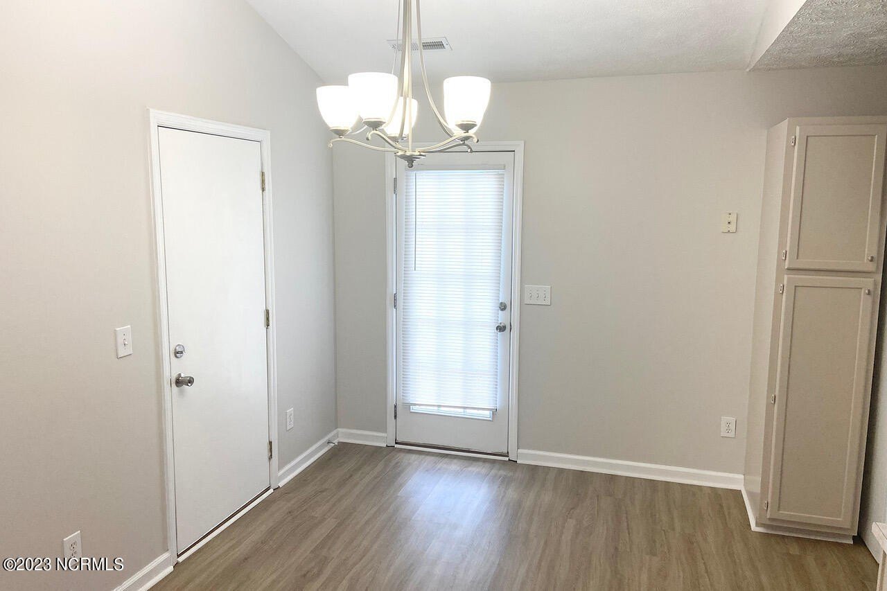 2721 Ashby Dr – photo 4
