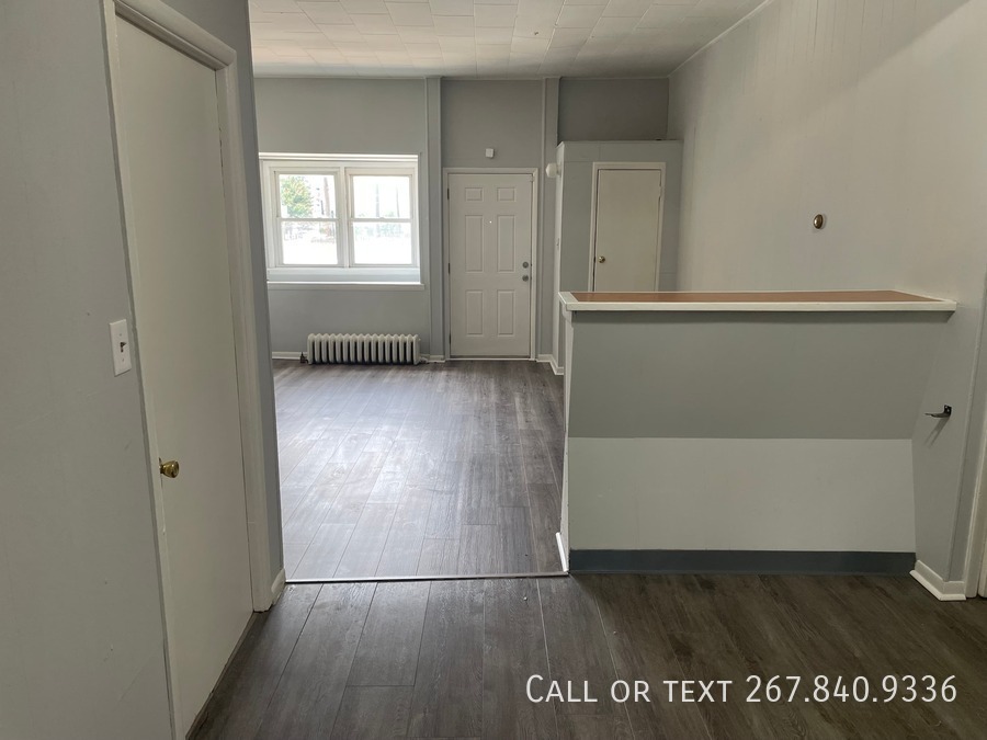 132 N King St – photo 5
