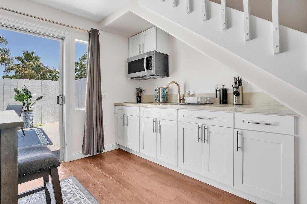 3784 Nectarine Cir unit 6 – photo 5
