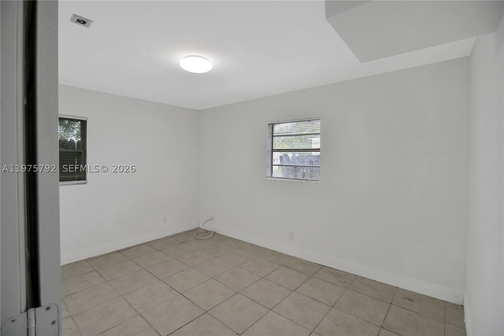 1160 W 26th Ct #B – photo 4