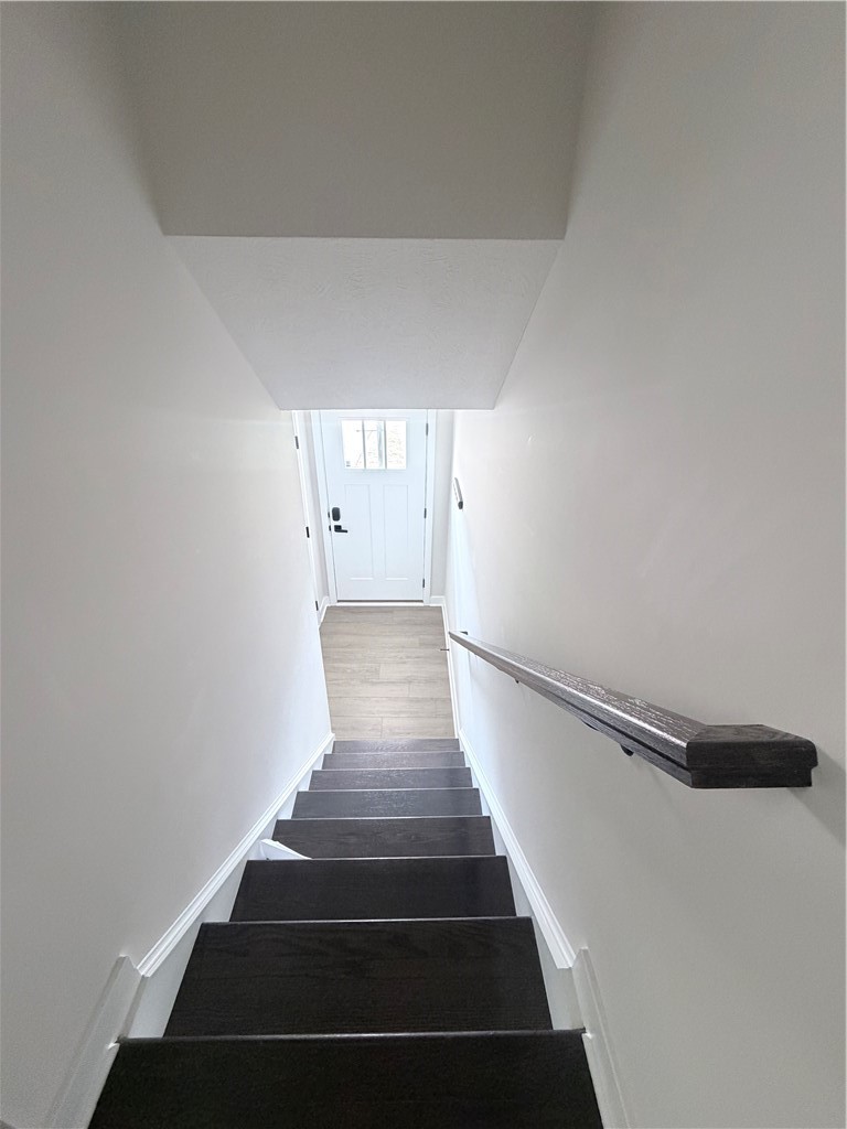 120 Crown St – photo 5