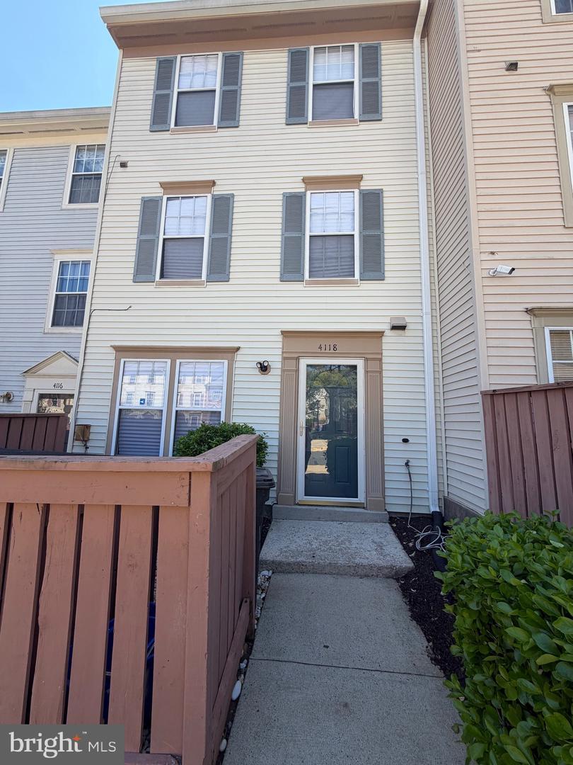 4118 Peppertree Ln unit 4118 – photo 1