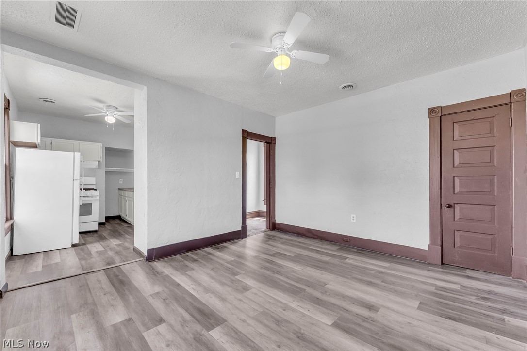 812 Lovett Pl unit UP – photo 2