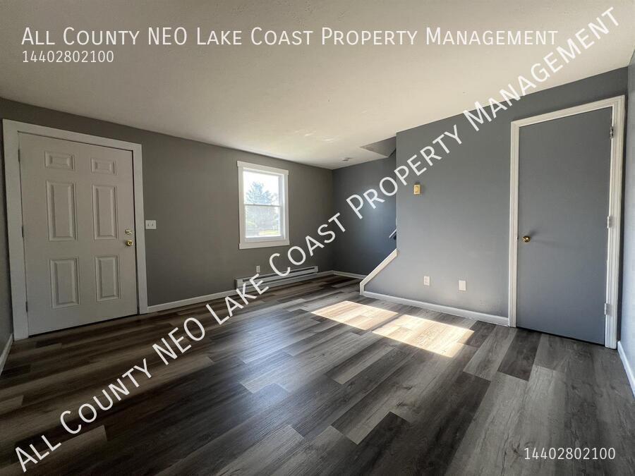 1372 Massachusetts Ave – photo 3