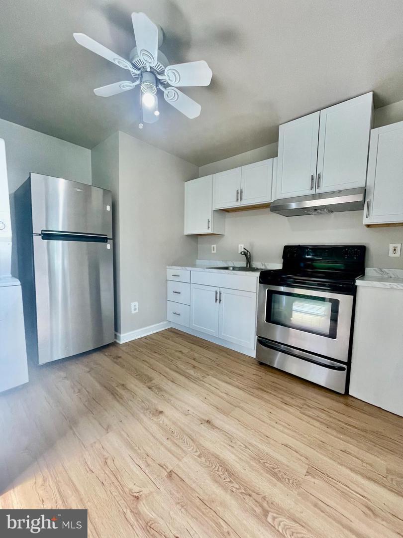 312 S Wayne St unit 1 – photo 2