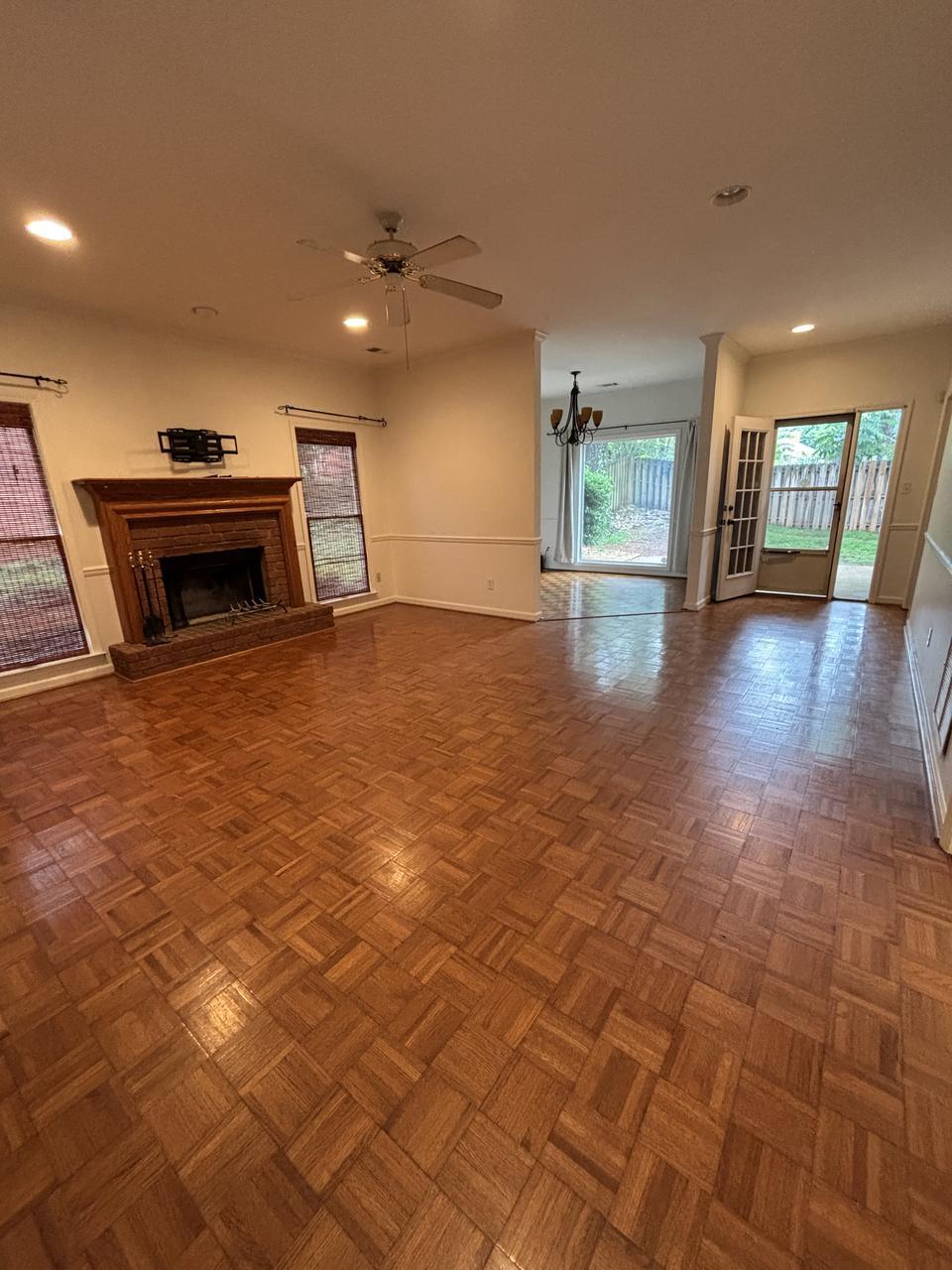 713 Rockford Cir – photo 4