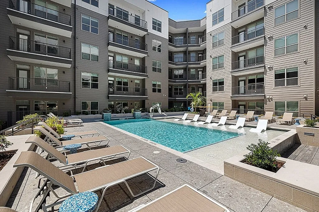East Bend Apartments – photo 1