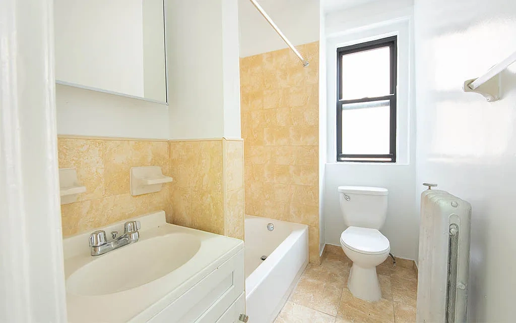07018 2 Bedroom Apartments for Rent – photo 1