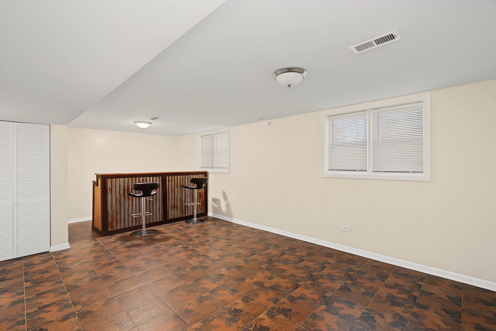 2826 186th St – photo 3