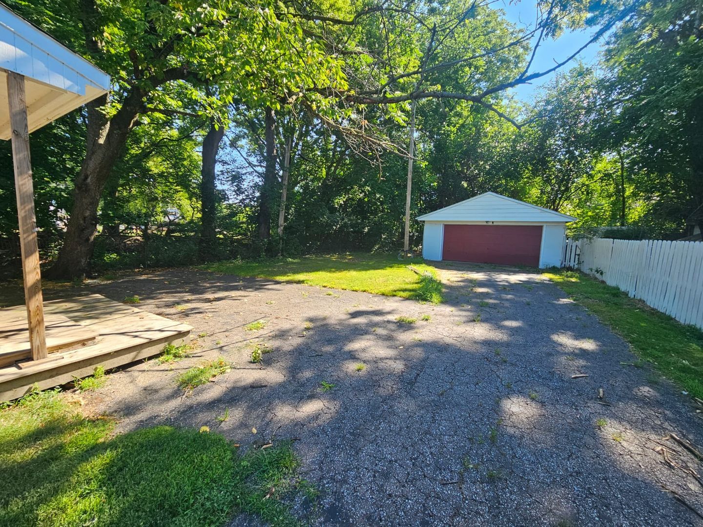 1401 E 61st St – photo 3