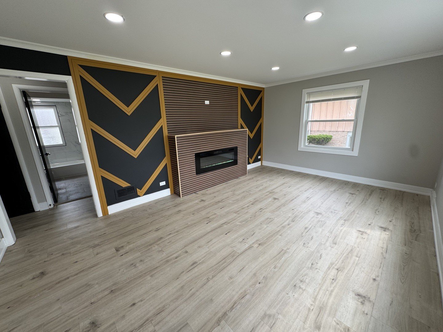 16439 Cottage Grove Ave – photo 4