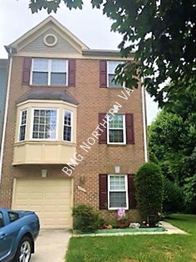6015 Keble Dr – photo 2