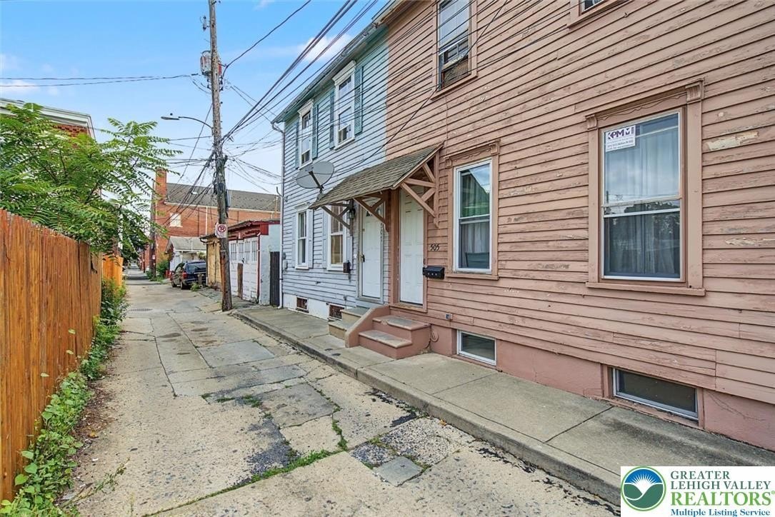 507 N Refwal St – photo 3