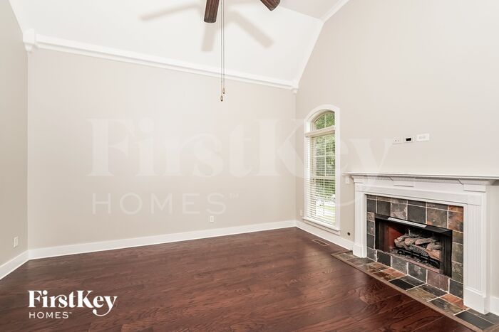 1016 Alford Ave – photo 4