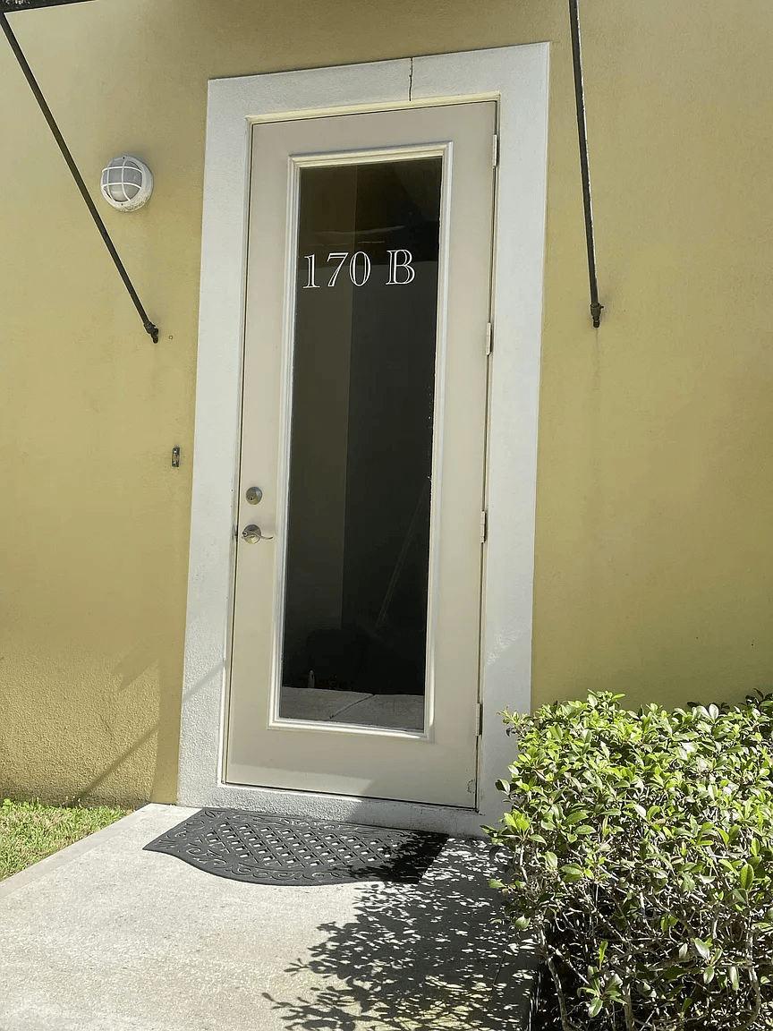 170 State St E – photo 4