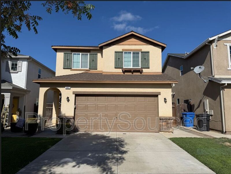 1447 Hearthsong Dr – photo 1
