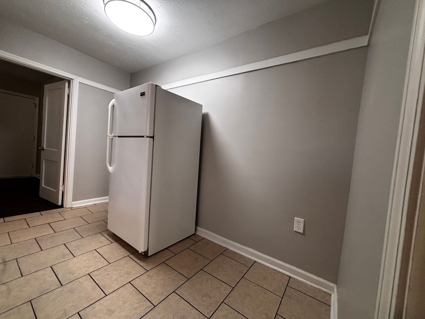 231 E Xenia Dr unit 219 - B – photo 4