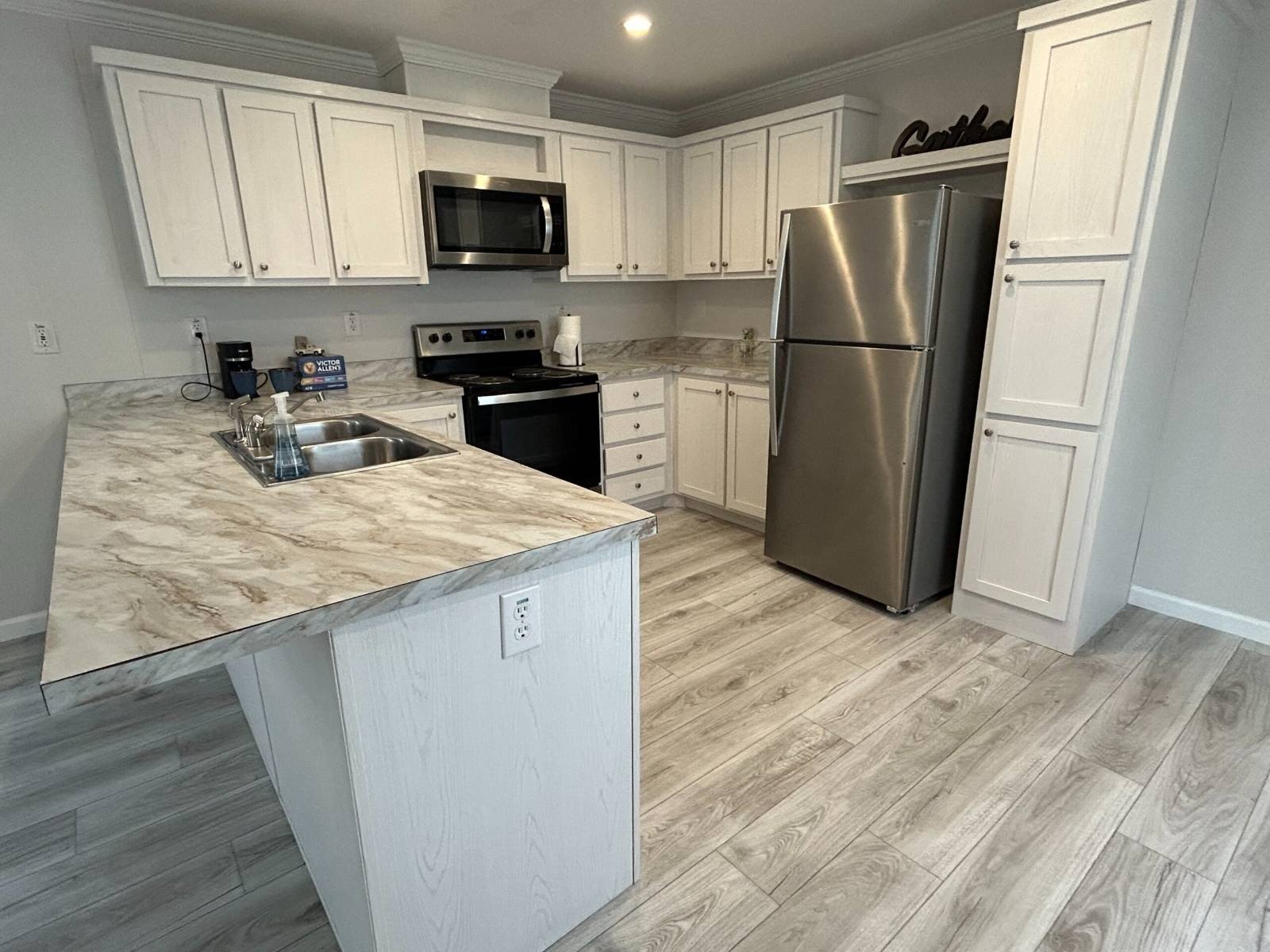 925 301 Blvd E #19 – photo 4