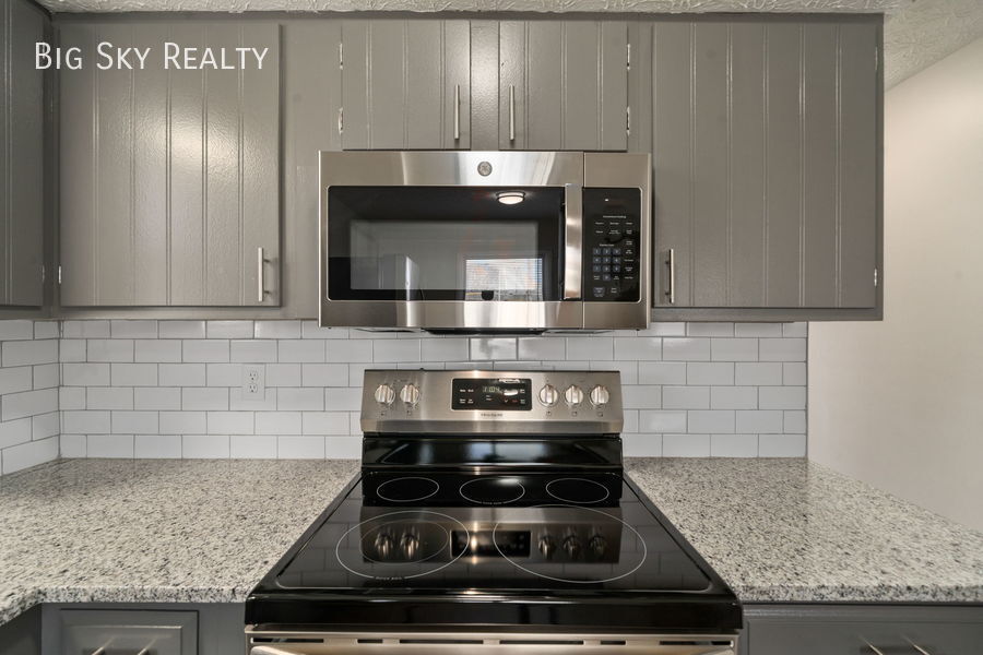 110 North St – photo 4