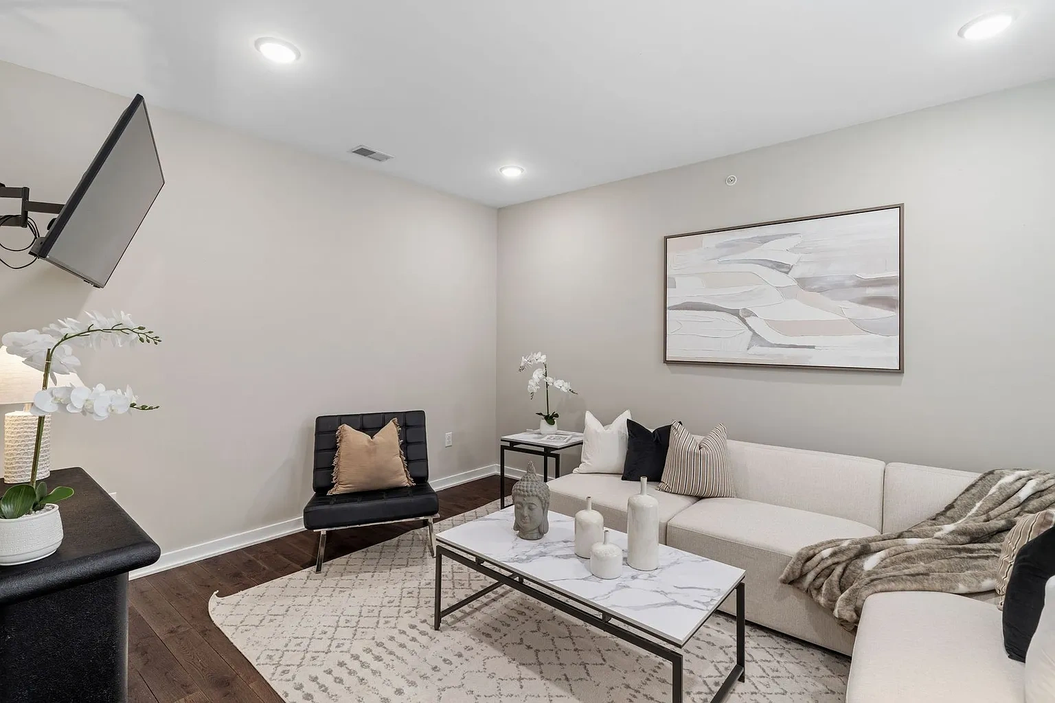 Summit House – photo 1