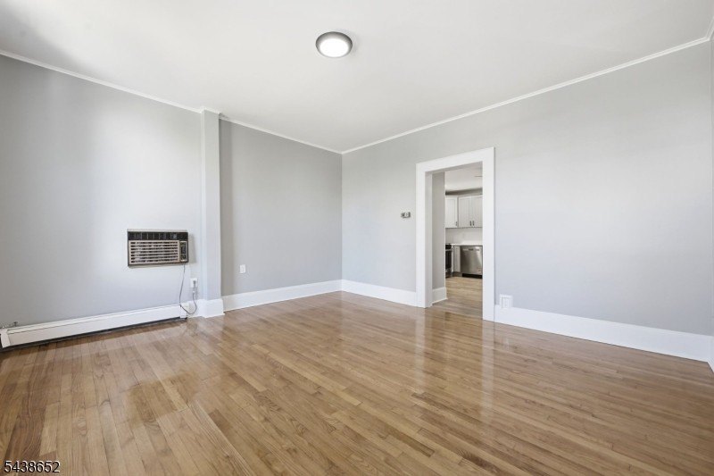 508 2nd St #2 – photo 5