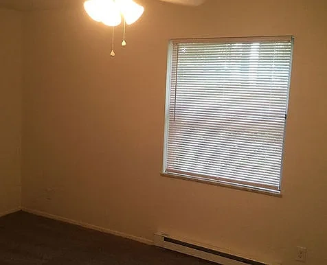Oakridge Apartments – photo 4