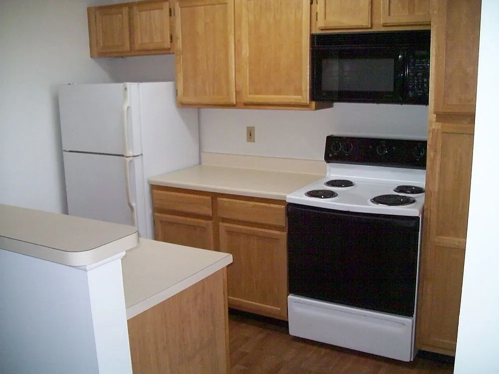Patriot Pointe Apartments – photo 1