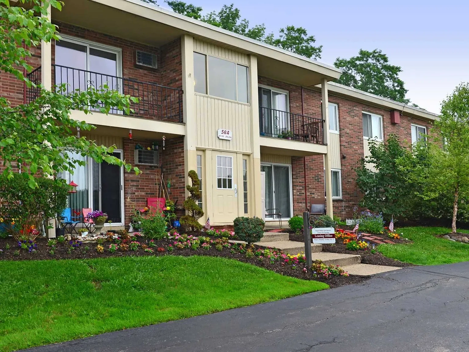 Integrity Chardon / Maple Ridge Apartments – photo 2