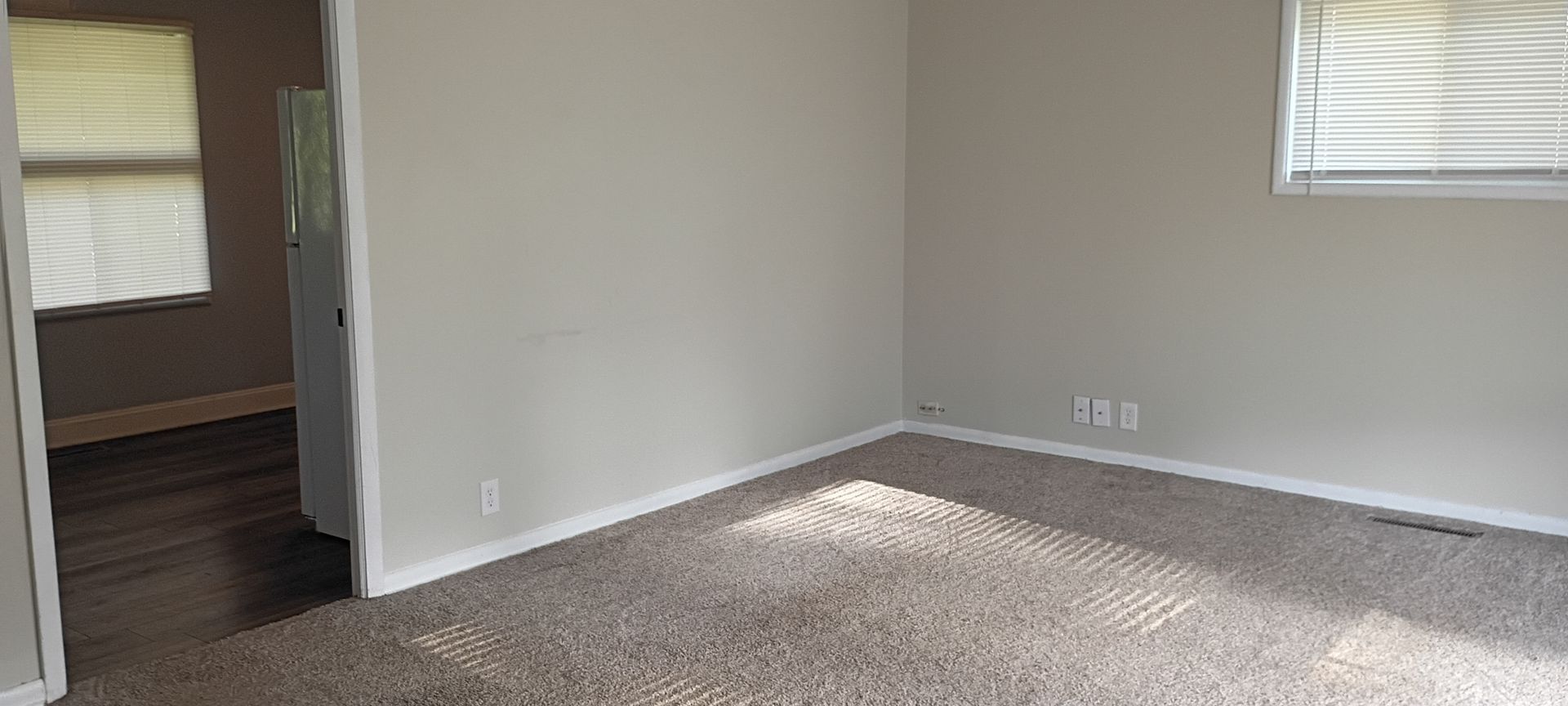 702 Saratoga Ave – photo 4