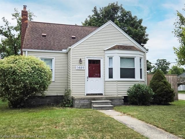 1489 West Blvd – photo 1