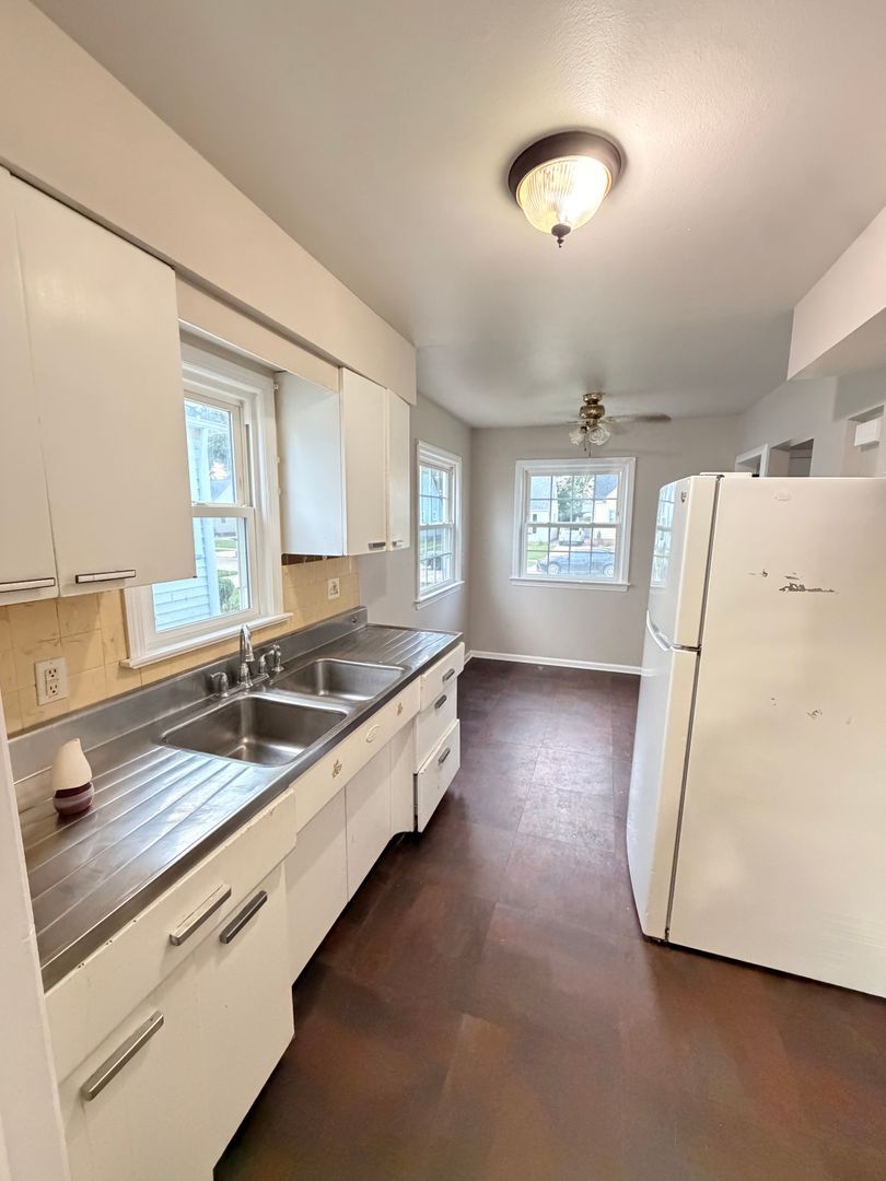 5503 Allanwood Rd – photo 5